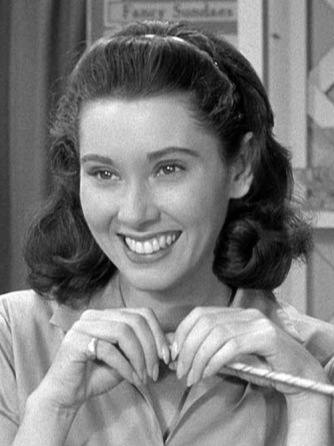 The Andy Griffith Show: Elinor Donahue http://www.andygriffithshow.net/gallery/displayimage.php?album=5&pos=3